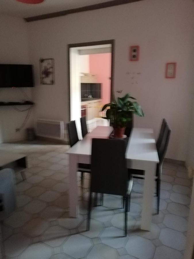 Villa Sweet Garden La Fere Esterno foto