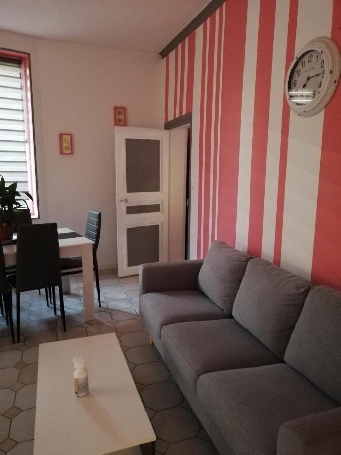Villa Sweet Garden La Fere Esterno foto