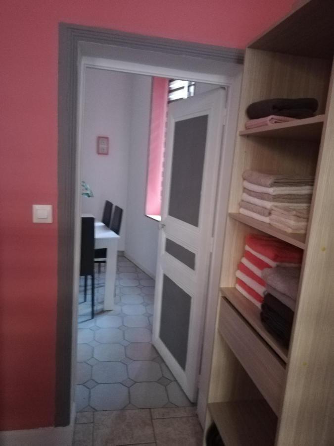 Villa Sweet Garden La Fere Esterno foto