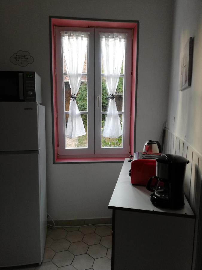 Villa Sweet Garden La Fere Esterno foto