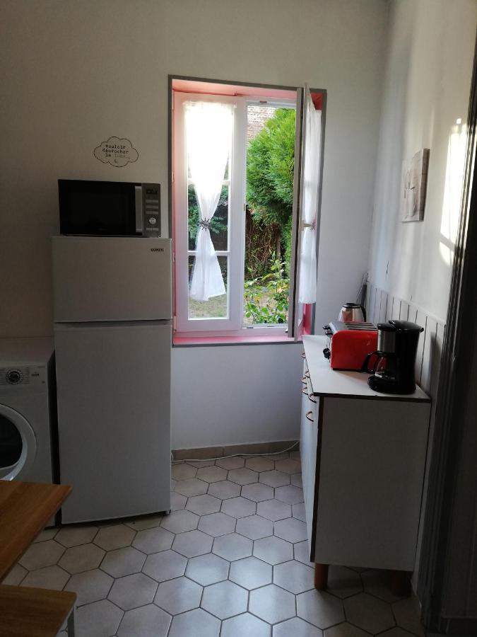Villa Sweet Garden La Fere Esterno foto
