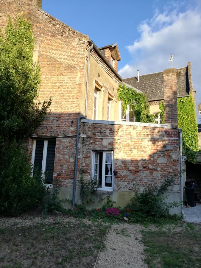 Villa Sweet Garden La Fere Esterno foto